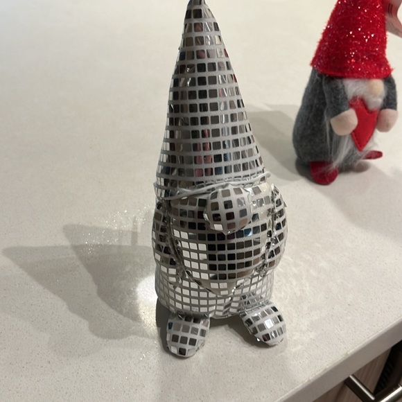 NWT 2 Gnome Decorations. 1 Disco Ball Gnome and 1 Hearts You Gnome - Picture 2 of 8